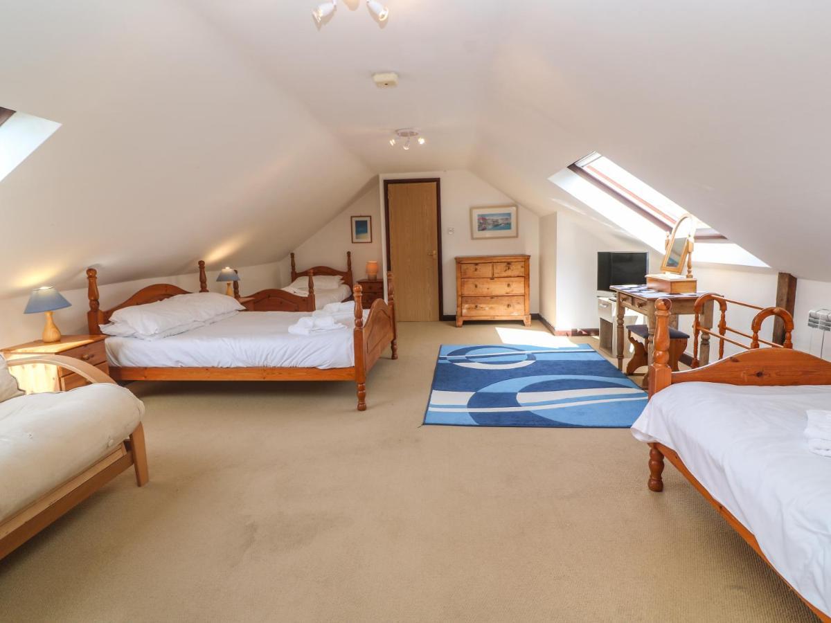 Barn Cottage Penzance Bagian luar foto